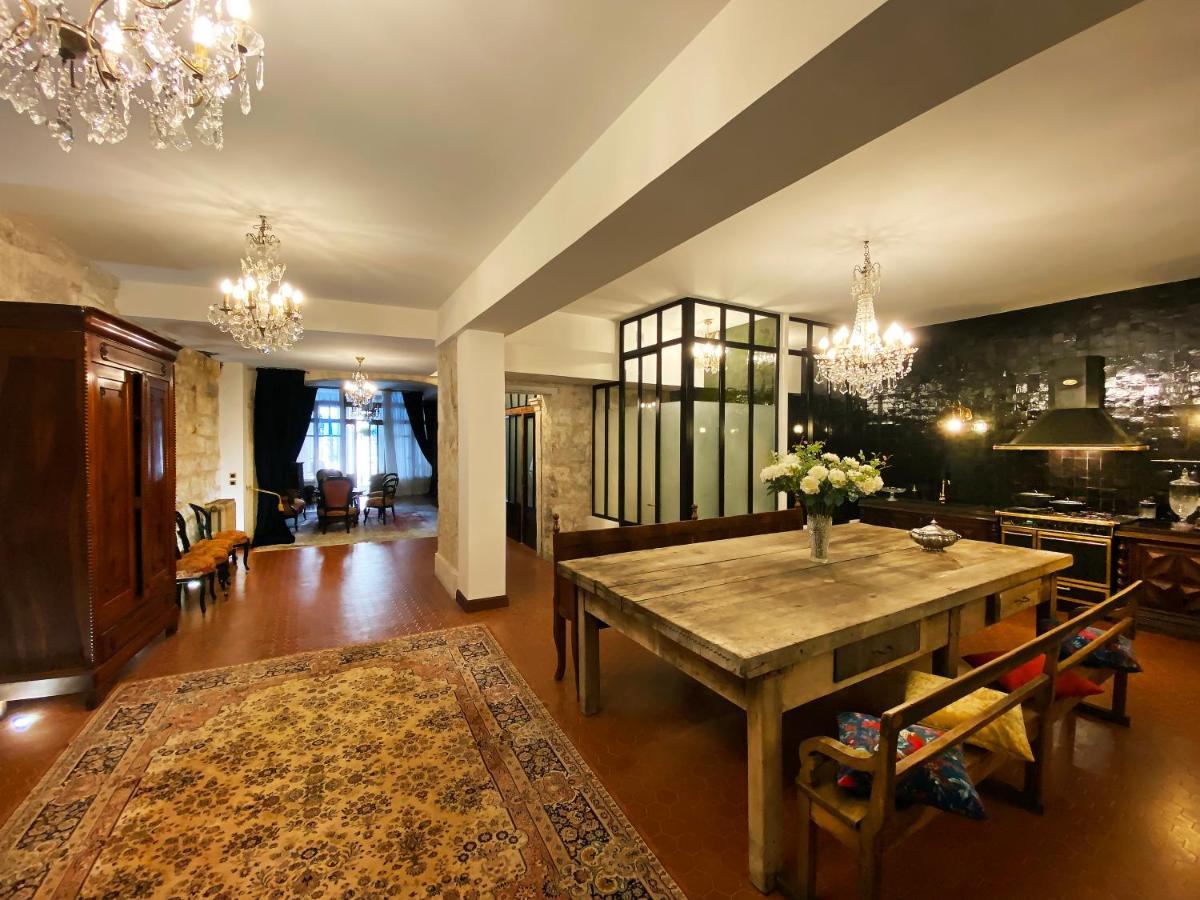 Ferienwohnung L'Heure Bleue - Charme Et Histoire Au Coeur D'Avignon Exterior foto