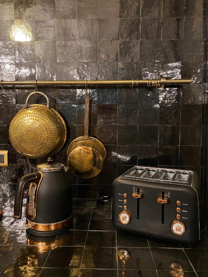 Ferienwohnung L'Heure Bleue - Charme Et Histoire Au Coeur D'Avignon Exterior foto